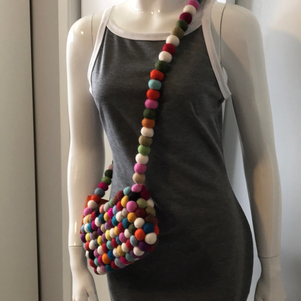 Fairtrade Exotic crossbody clutch - Picture 2 of 7